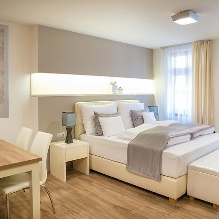 Foter Rezidencia Apartment Gyor Exterior photo