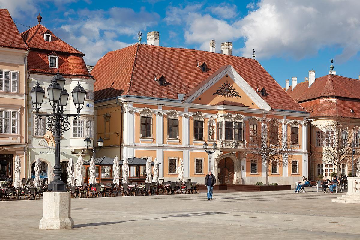 Foter Rezidencia Apartment Gyor Exterior photo