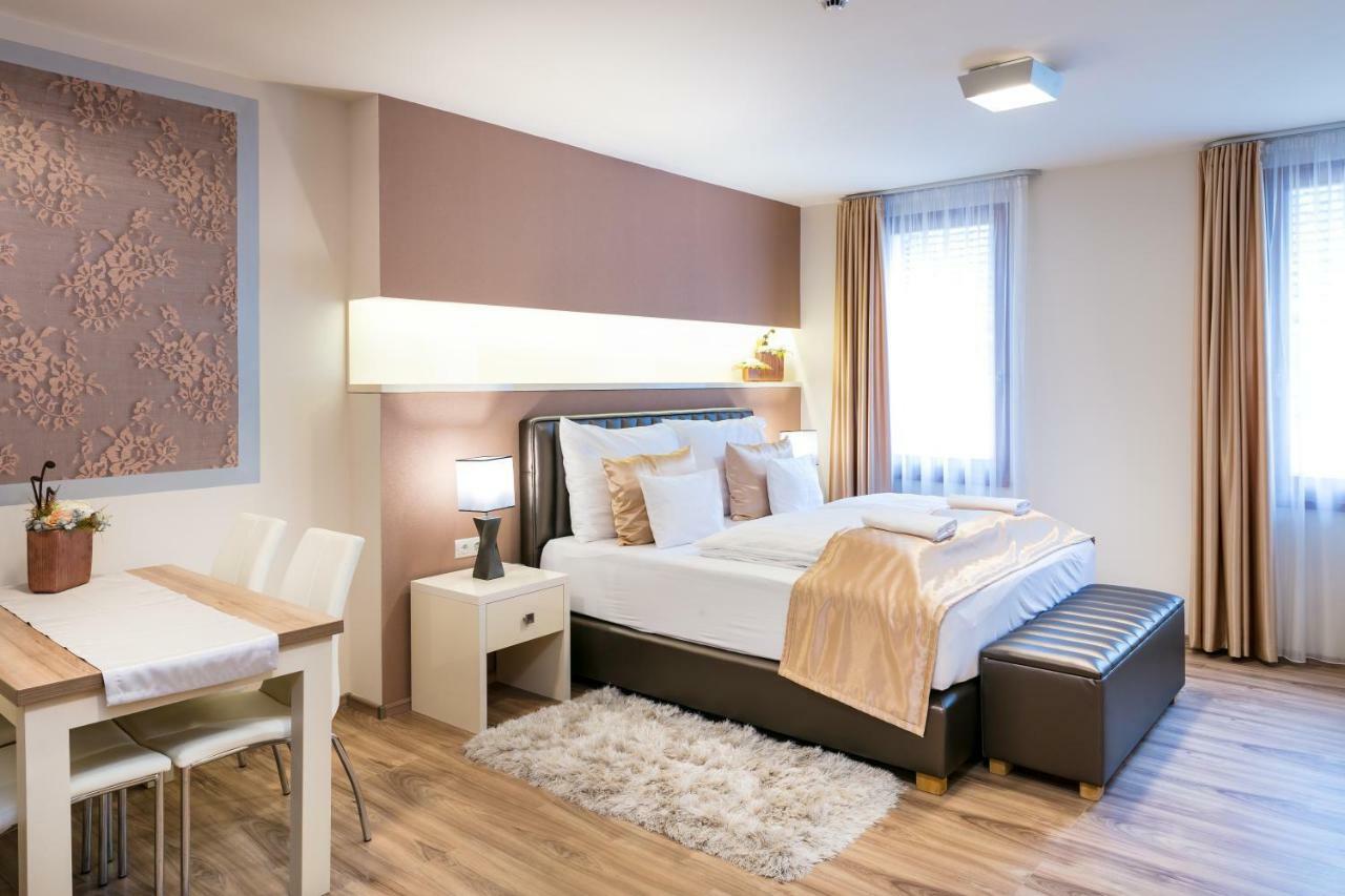 Foter Rezidencia Apartment Gyor Exterior photo
