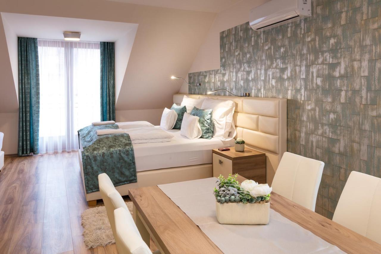 Foter Rezidencia Apartment Gyor Exterior photo