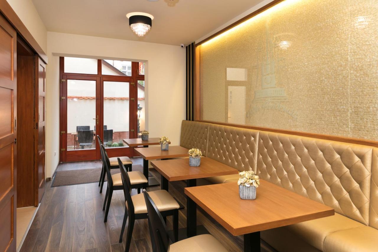 Foter Rezidencia Apartment Gyor Exterior photo